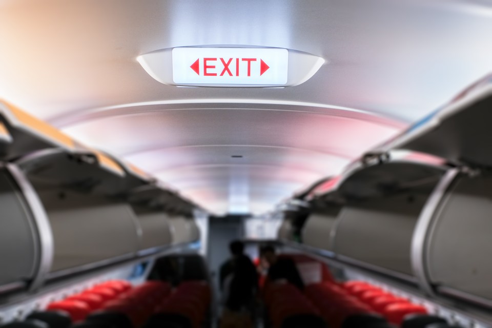 Often, people don’t manage to reach safety during a plane crash, because they aren’t aware of where the emergency exits are.