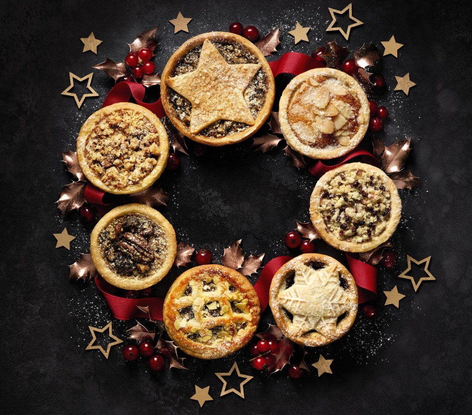 You can't talk about festive snacks without mince pies cropping up