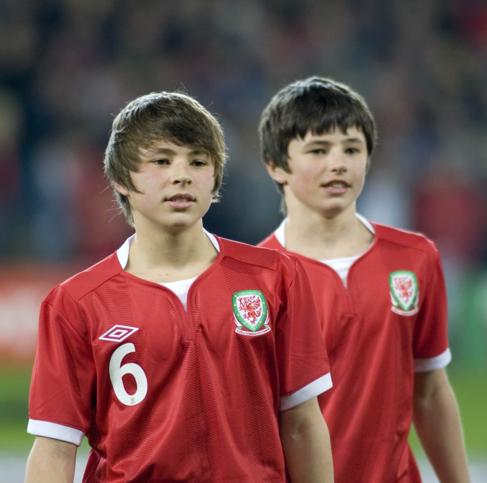 Eddie (L) and Tommy (R) at the Gary Speed Memorial Football in 2012