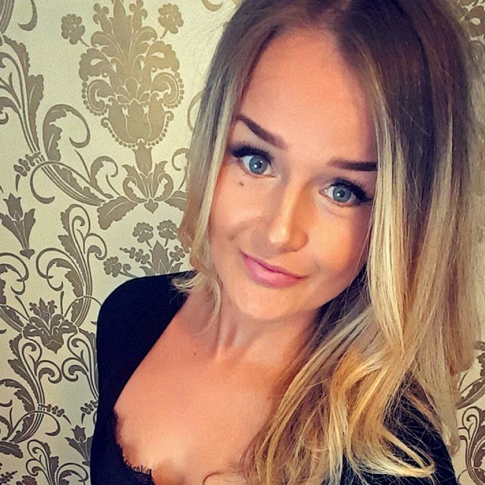 Molly McLaren sent a chilling text saying ‘I’m always looking over my f***ing shoulder’ seconds before her ex stabbed her 75 times in broad daylight