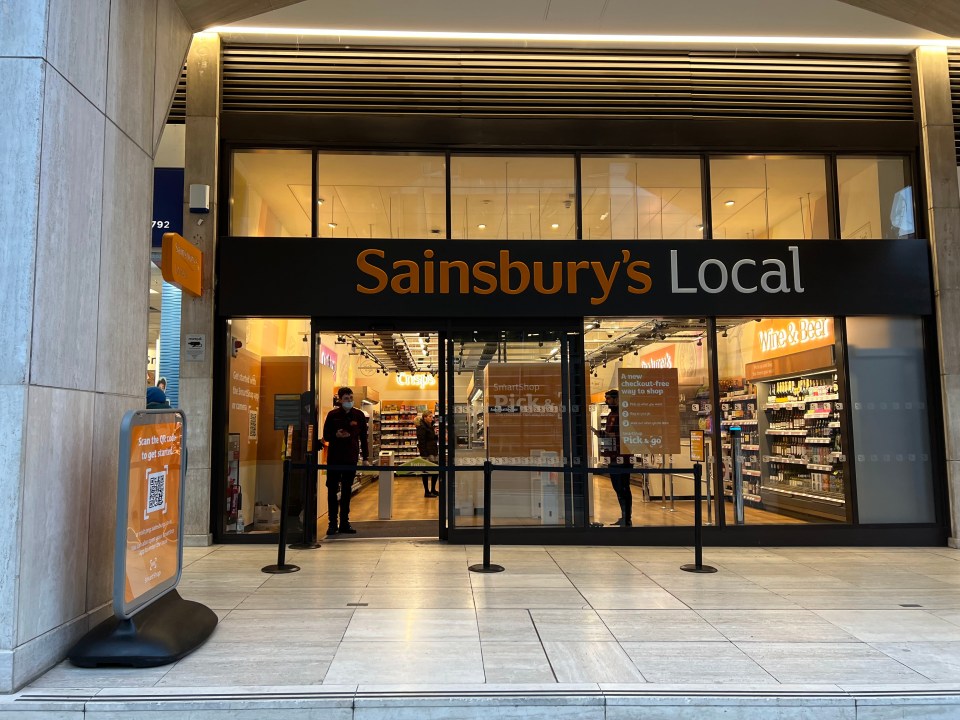 This Sainsbury’s in central London has no cashiers or automated cashiers