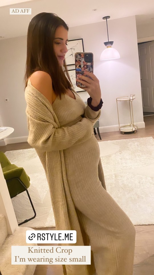 Lucy showed of her blossoming baby bump in the loungewear