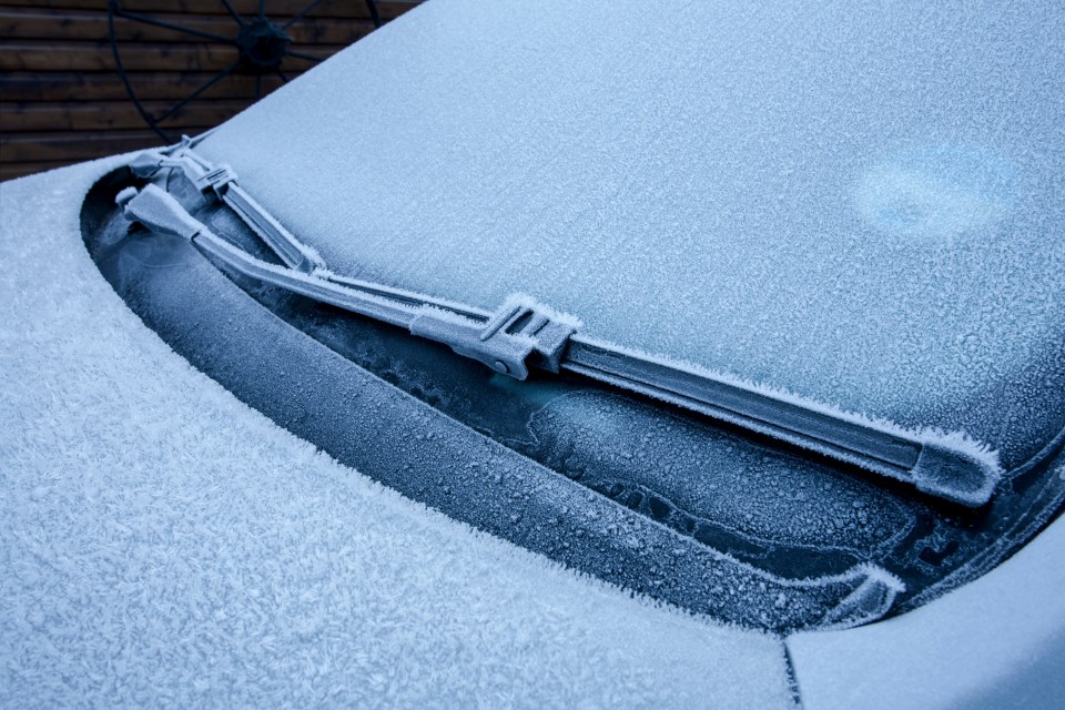 A few household items can help eliminate the frost on your car in the morning