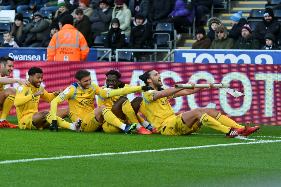 Carroll was then joined by the rest of his Reading team-mates