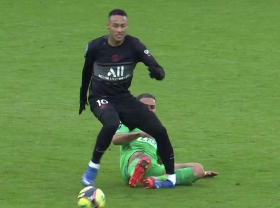 The Brazilian was on the end of this nasty challenge by Saint-Etienne's Yvann Macon during PSG's 3-1 win