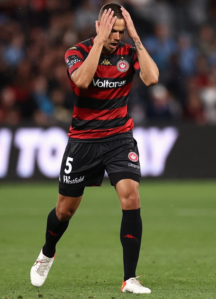 Midfielder Jack Rodwell rues his superb effort being saved by Sydney FC keeper Andrew Redmayne