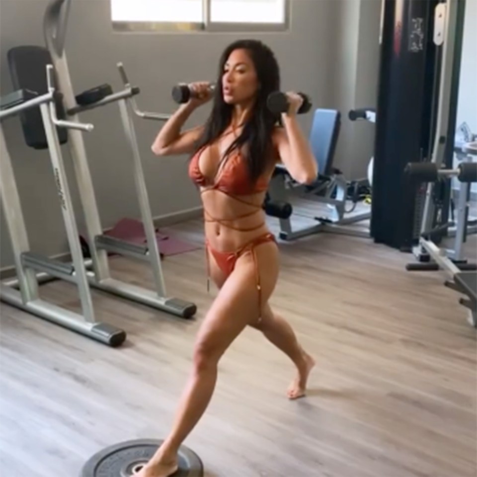 Nicole Scherzinger sports a bikini for her workout