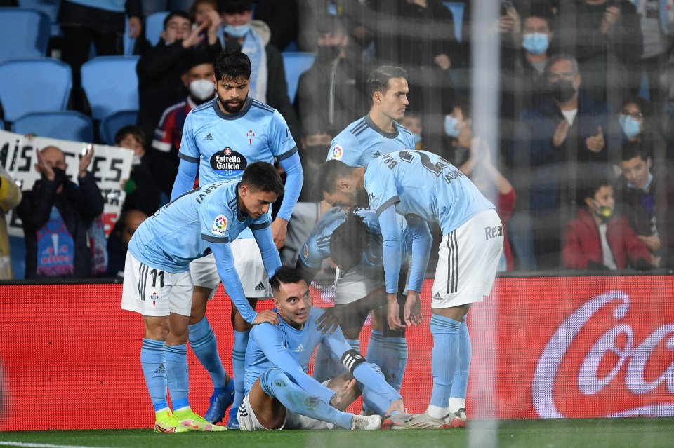 Fans think Aspas deliberately got himself booked to pick up a one-game ban to coincide with his injury