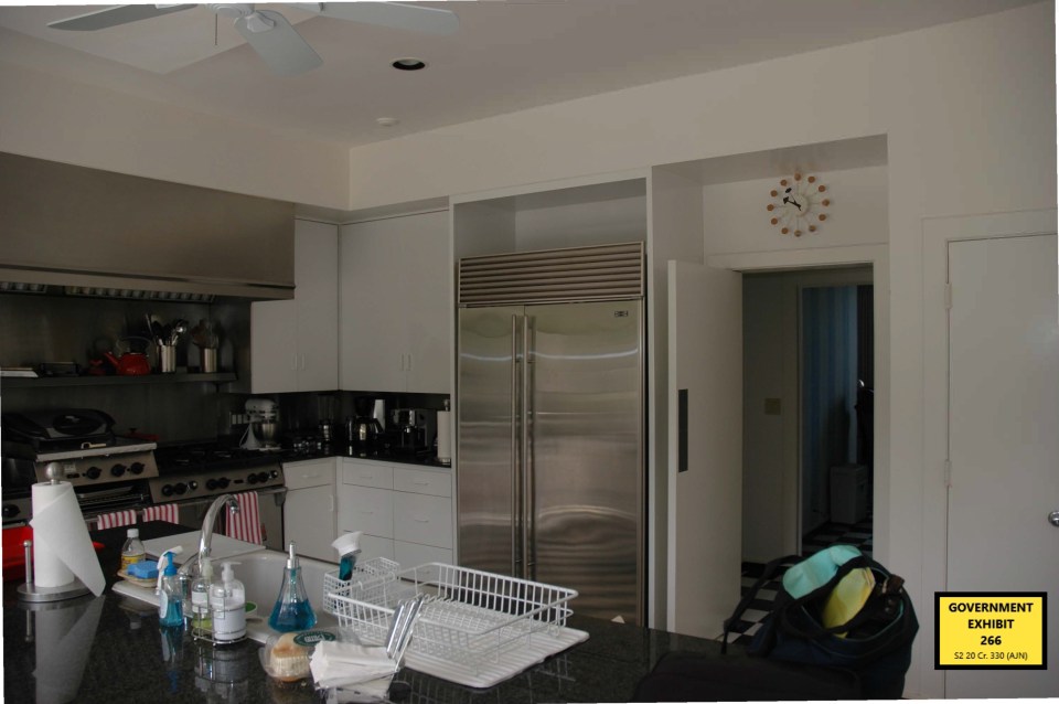 Photos of the kitchen in Epstein's mansion