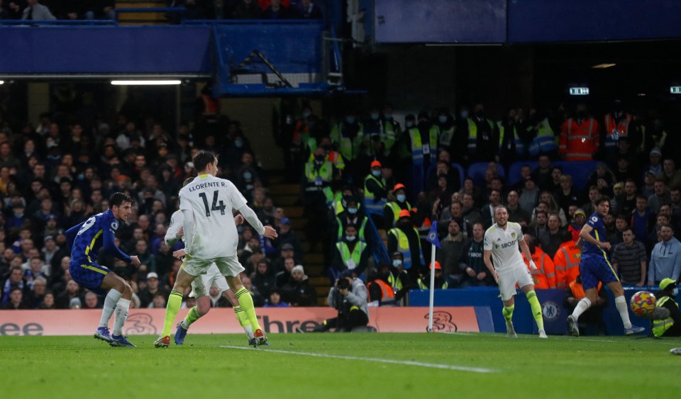 Mason Mount converted Marcos Alonso's cross to equalise