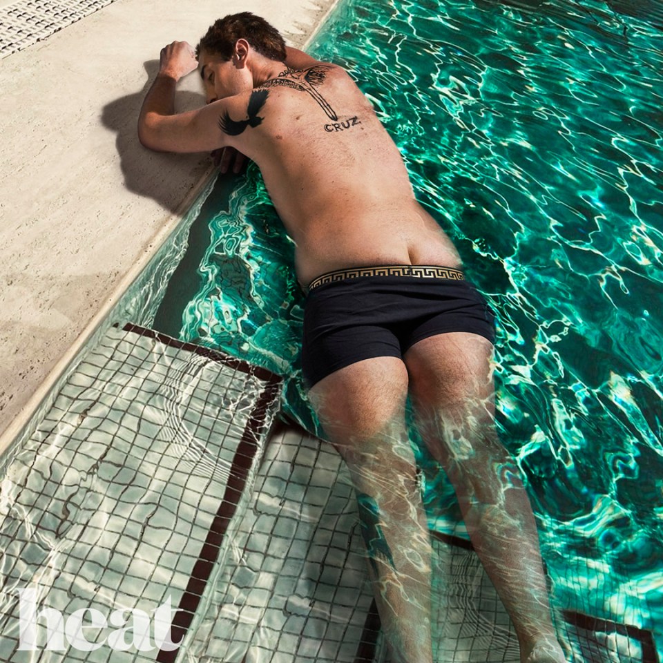 TOWIE’s James Argent mimicked David Beckham as he struck an identical pose in the pool