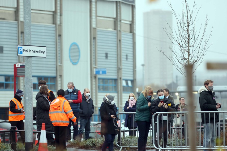 Fans heading to Elland Road for Leeds United v Arsenal got a jab at the ground’s vaccine centre