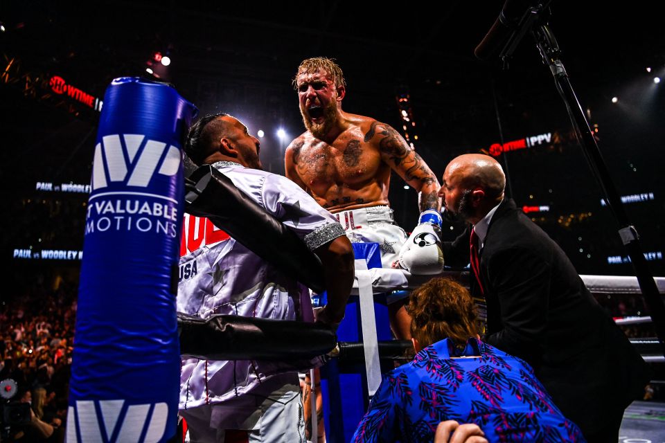 Jake Paul celebrates his KO win