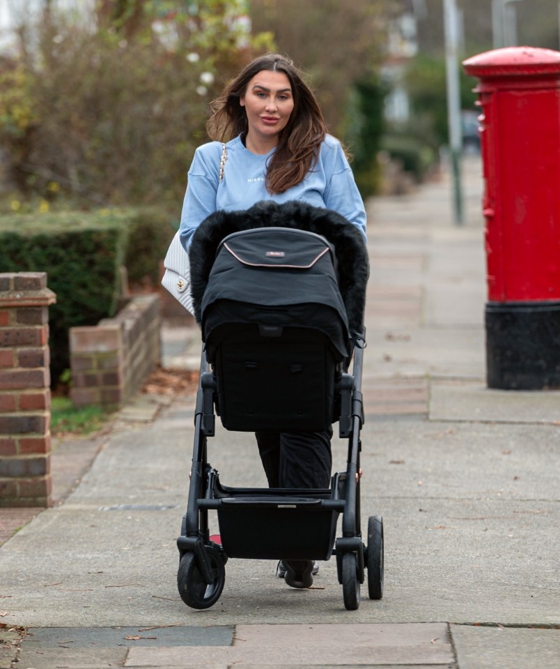 She looks back to full health after fighting off the virus