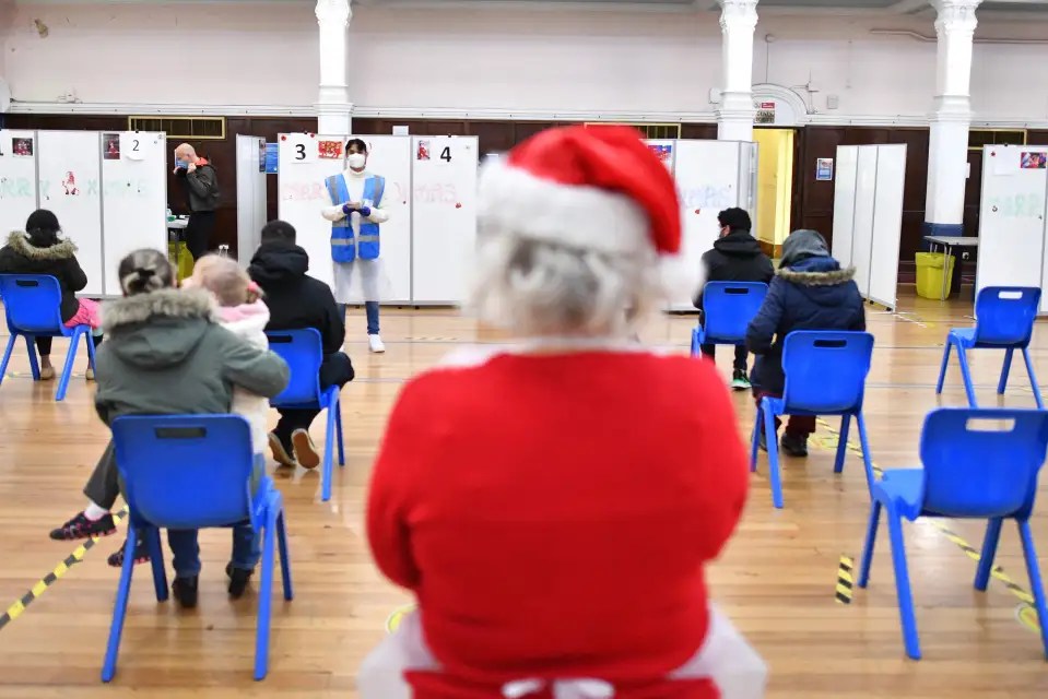 Nurses sporting Santa hats and tinsel gave life-saving shots to punters while belting out: “It’s the most wonderful time of the year.”