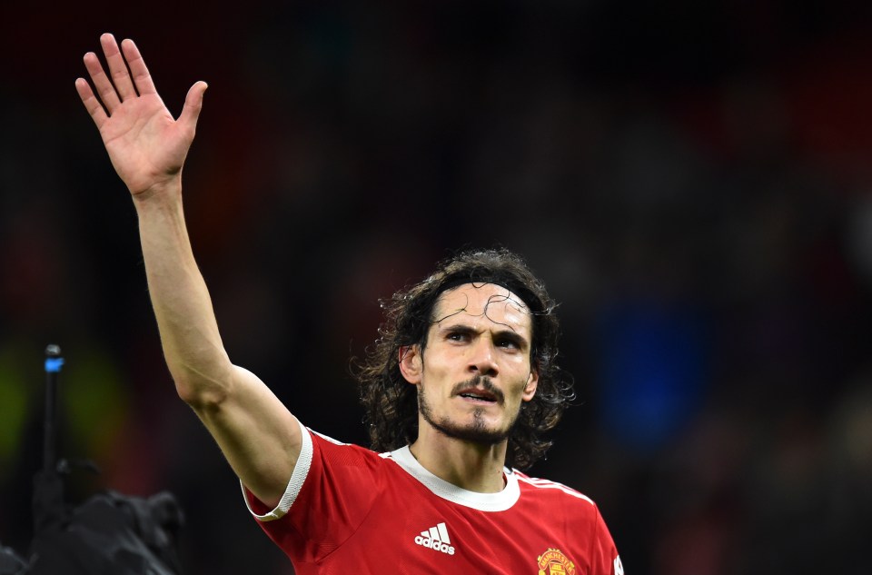 Edinson Cavani waves as he leaves the Old Trafford pitch on Thursday