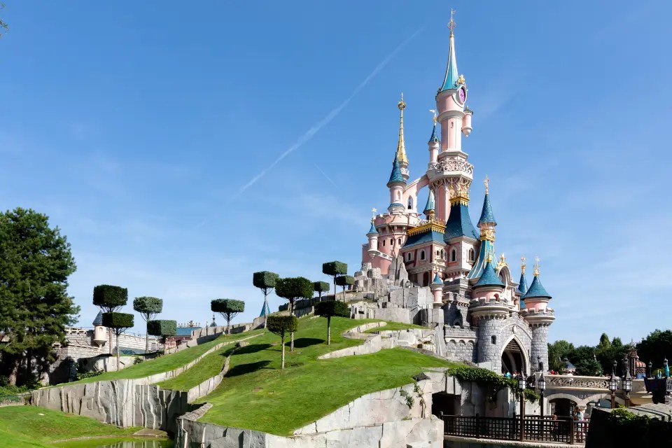 Eurostar will increase its services between the UK and Paris ahead of the February half term holidays - great news for families heading to Disneyland