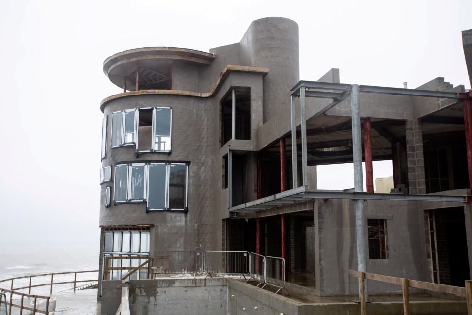 Grand Designs' most disastrous home as has been listed for sale