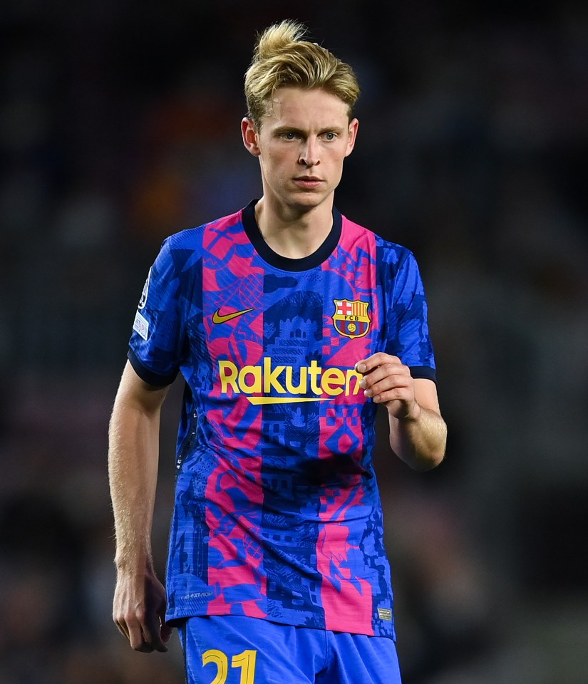 De Jong has been linked with a move to several Premier League clubs