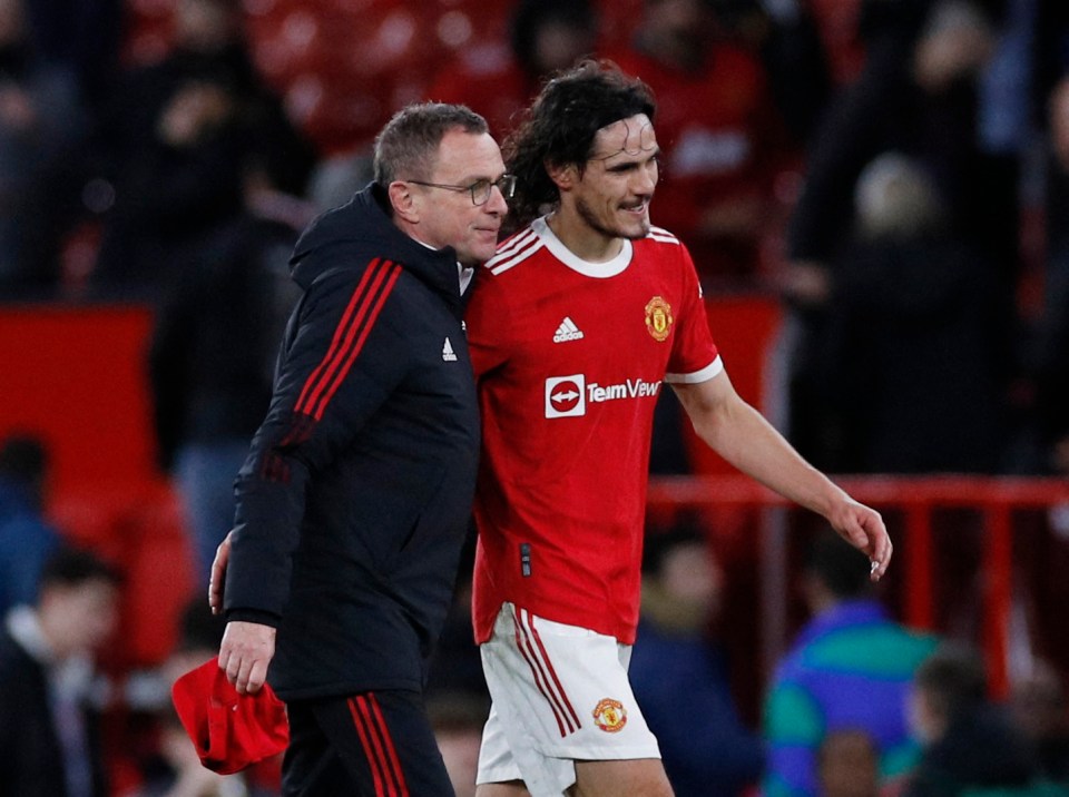 Edinson Cavani has vowed to stick with Man Utd and help the young players after a meeting with Ralf Rangnick