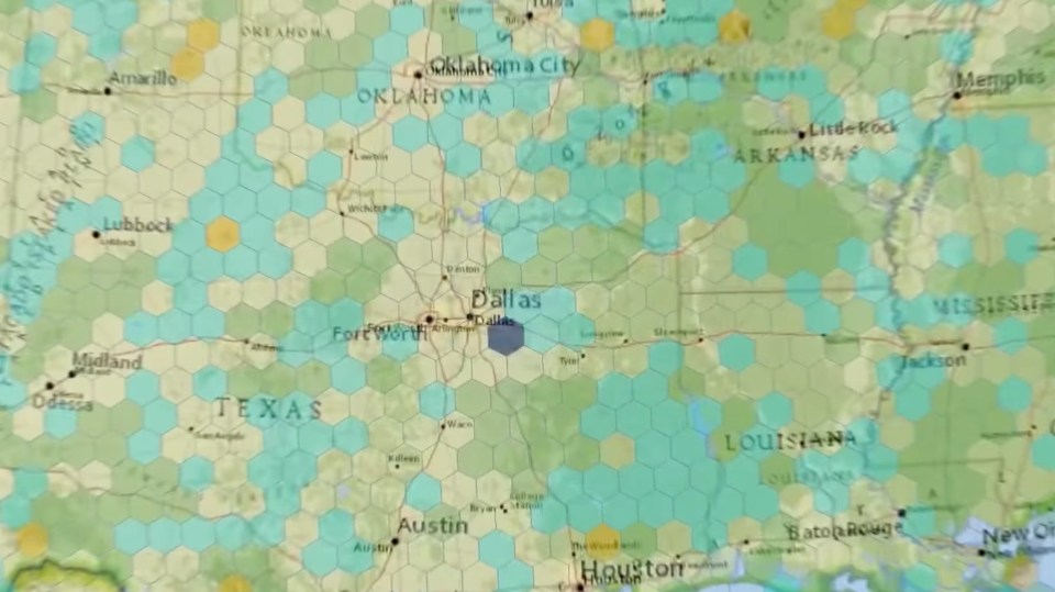 The 'Erthaverse' is divided into 350,000 HEX land plots on on geographically accurate Earth