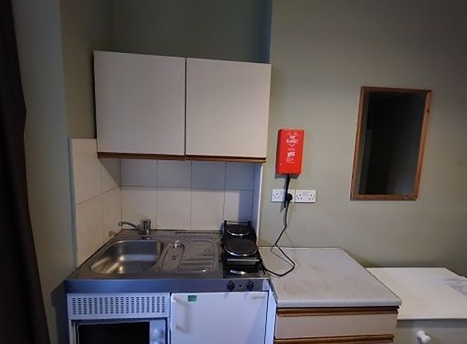 It has a tiny sink and camping stovetop, going for less than £400 a month in Kensington