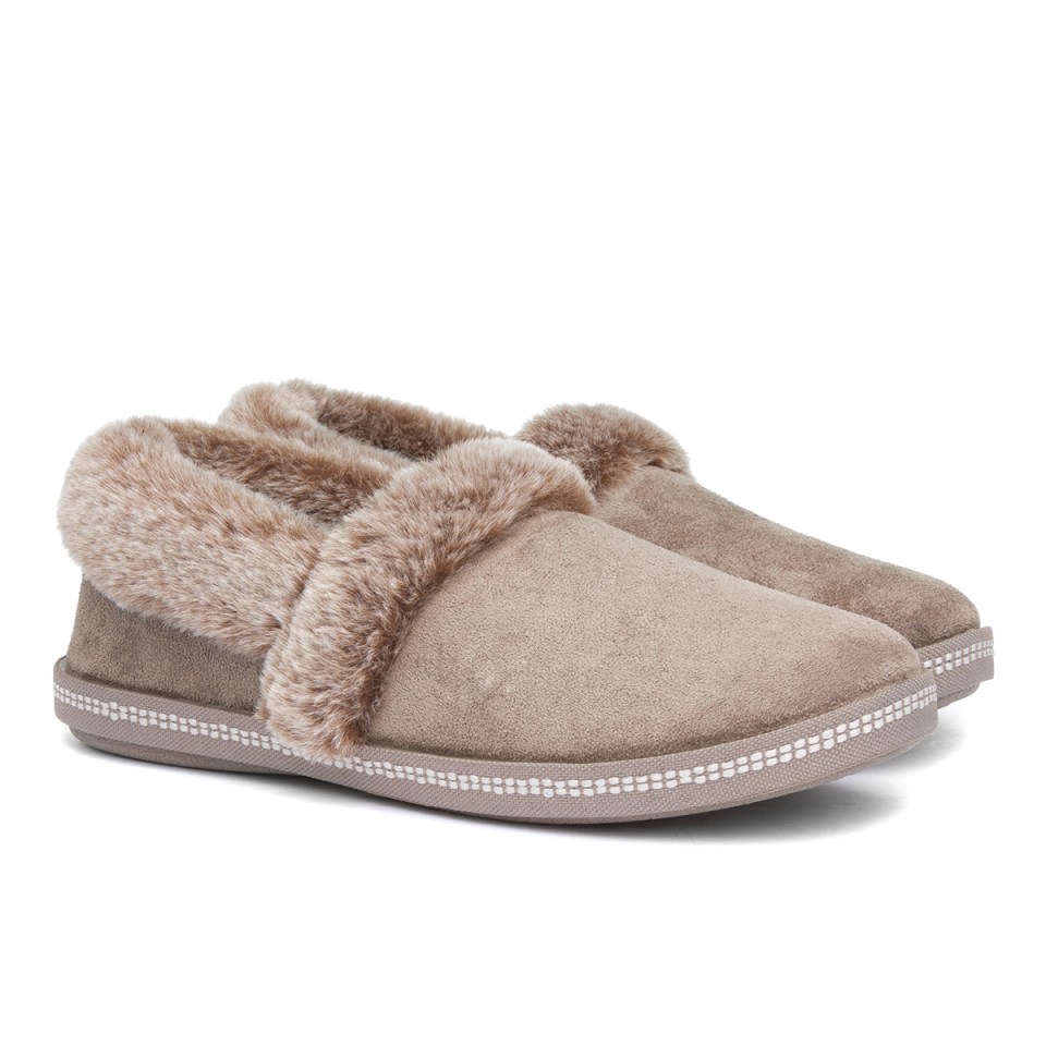 Slip into these Skechers Cozy Campfire slippers