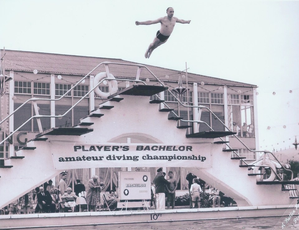 Ken Strange winning the amateur diving competition at Butlin’s Minehead