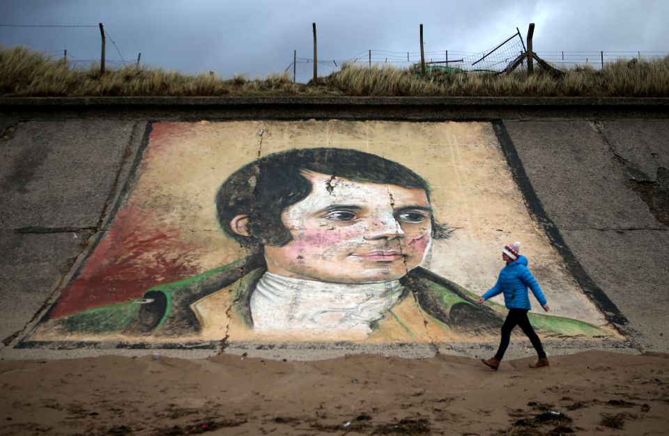  A mural of Robert Burns on the sea wall at Ardeer beach, near his birth place