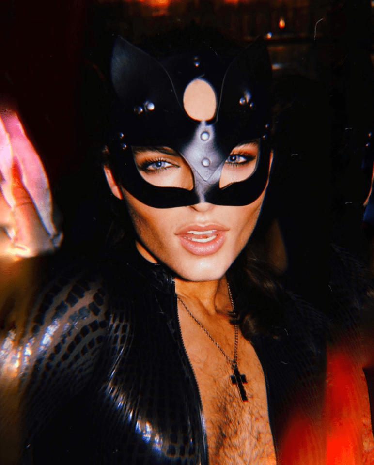 Liz’s lookalike son Damien went as Catwoman