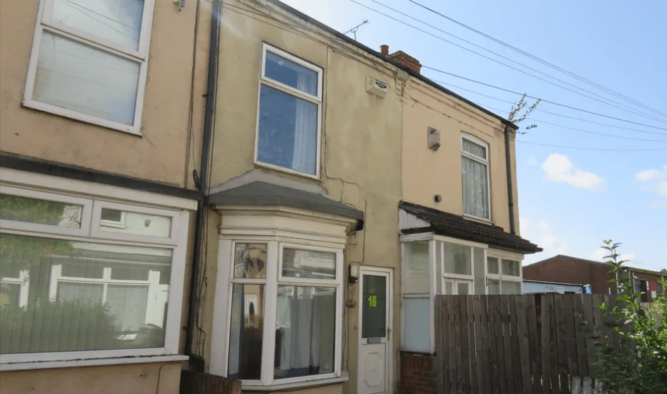 This house in Hull is on the market for £40,000