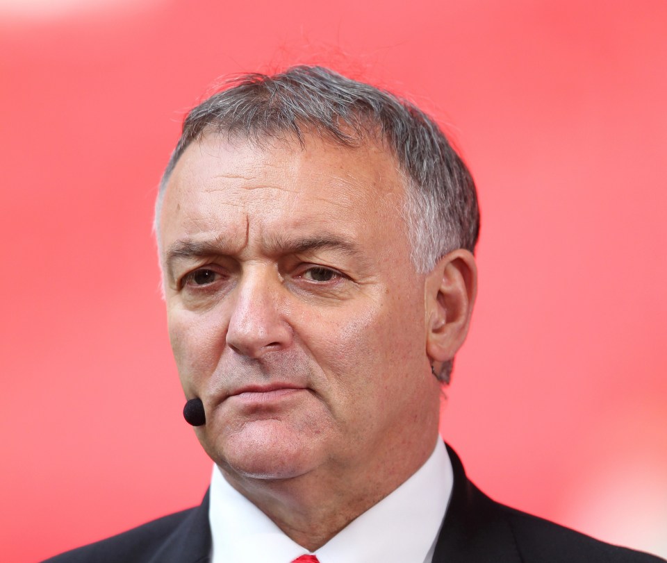 Lou Macari is frustrated with his former side