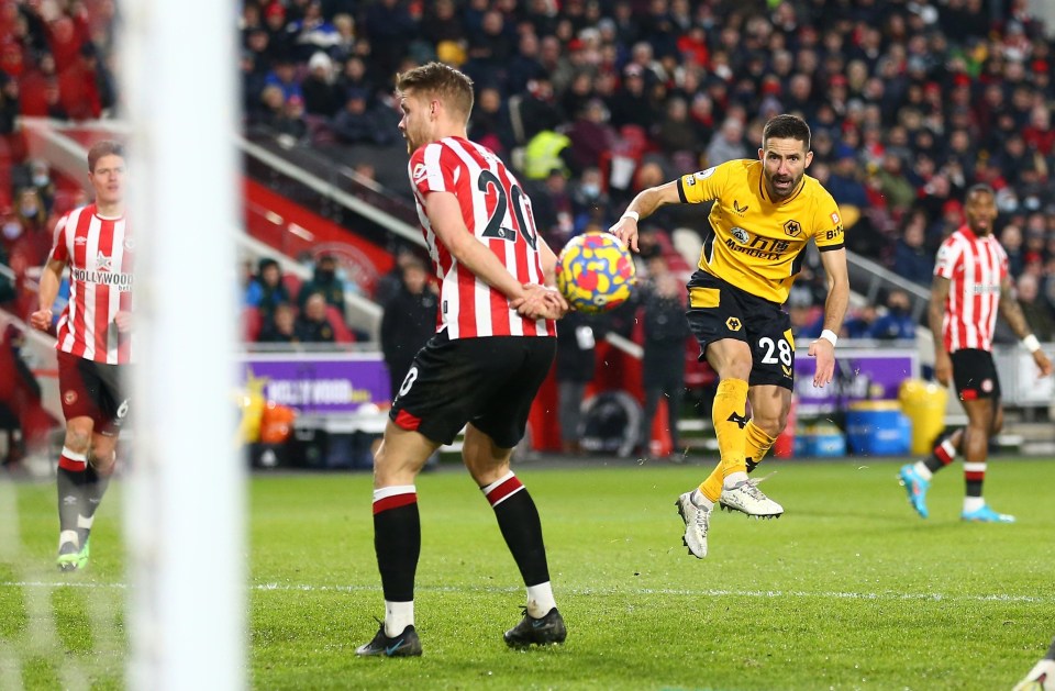 Jaoa Moutinhp's sublime finish gave Wolves the lead