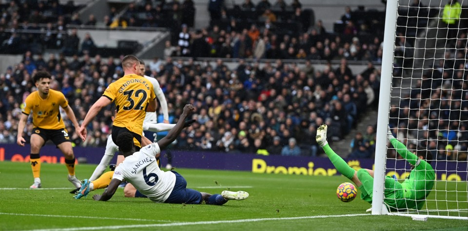 Leander Dendoncker then pounced on more slack defending to double the advantage