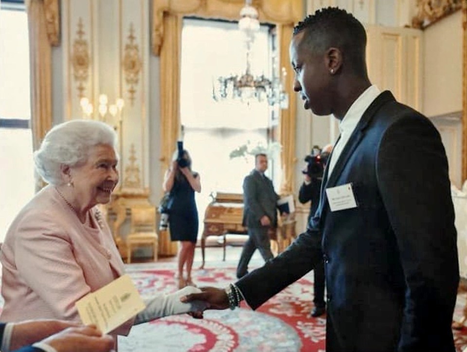 Jamal meets the Queen