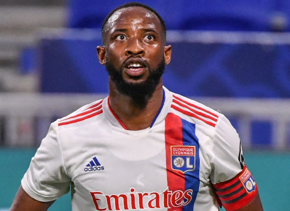 Mali are also targeting Moussa Dembele after successfully convince Abdoulaye Doucoure