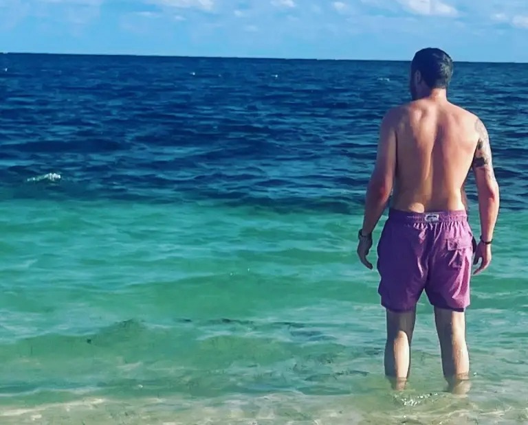 he shared a photo of James enjoying the crystal clear sea