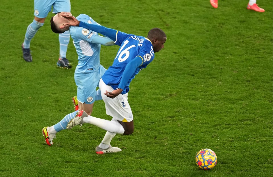 Abdoulaye Doucoure avoided punishment for this collision with England international Foden