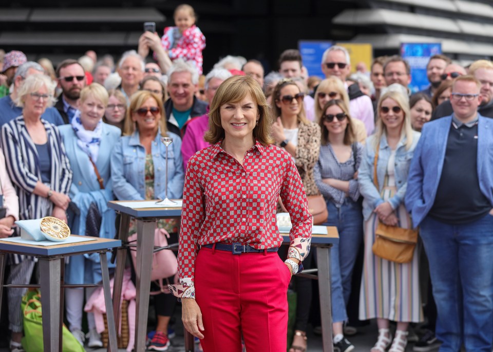 The Sunday night show is presented by Fiona Bruce