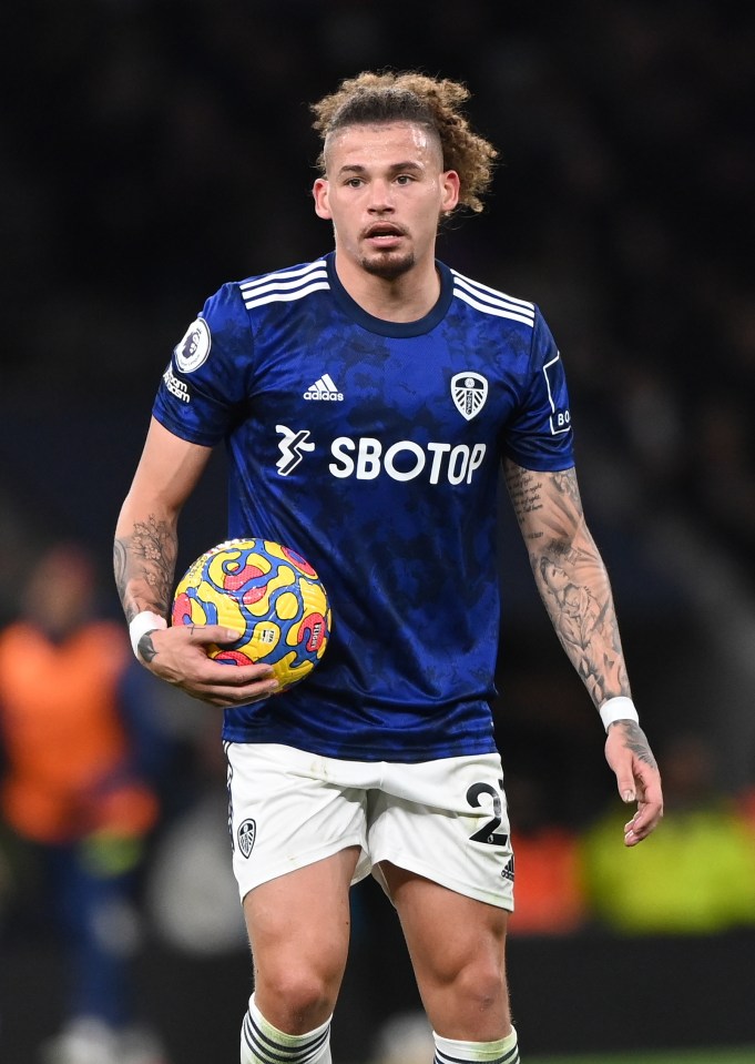 The Red Devils could turn to Leeds ace Kalvin Phillips should they fail to nab Rice