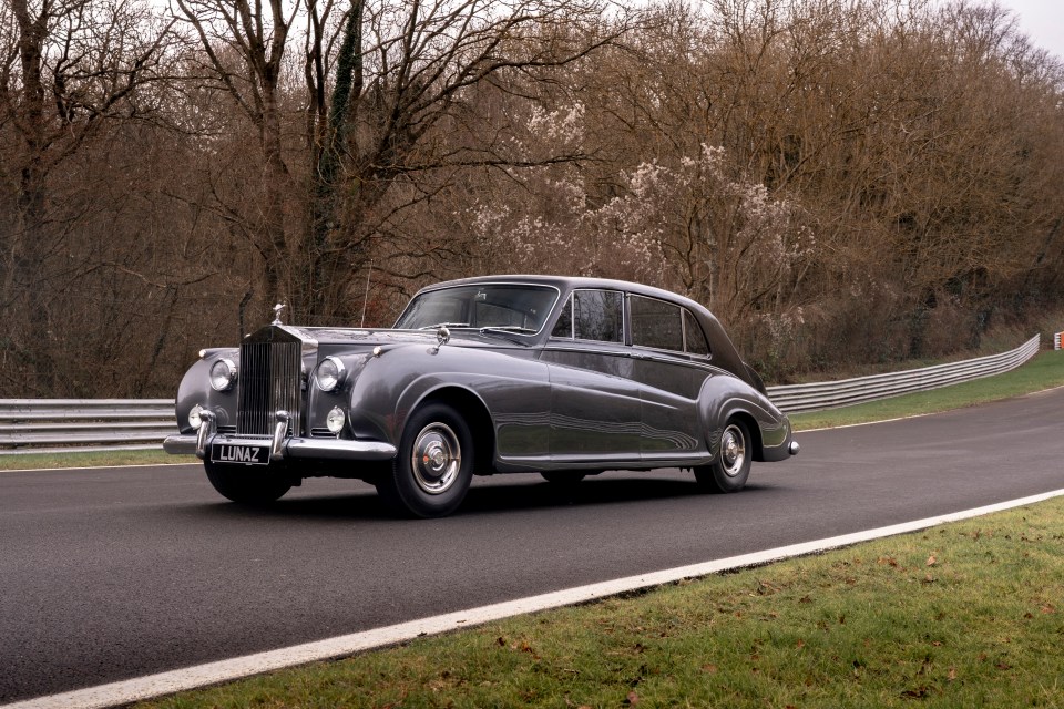 This 1961 Rolls-Royce Phantom V has been beautifully remastered by Lunaz