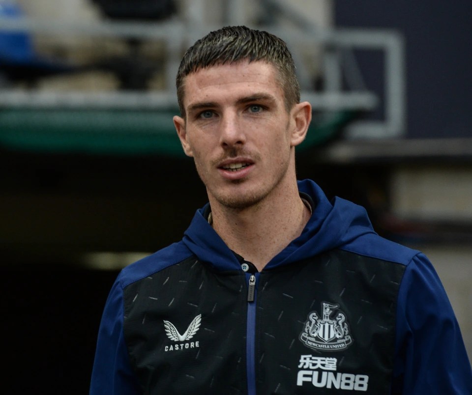 Ciaran Clark is running out of time at Newcastle ahead of heavy investment