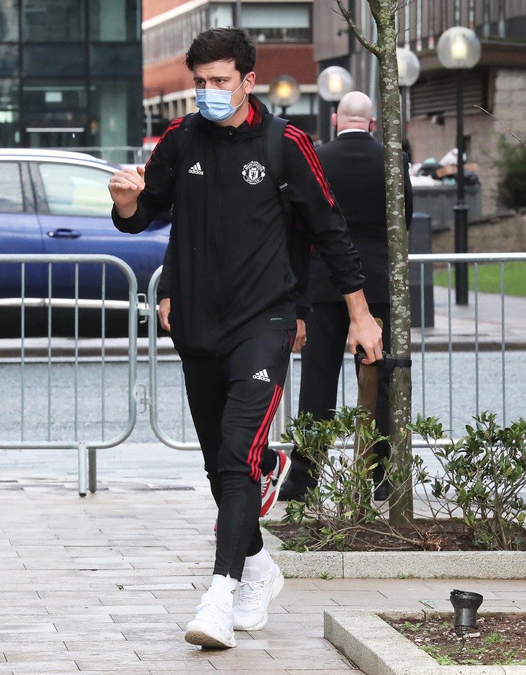 Captain Harry Maguire arrives at the pre-match hotel