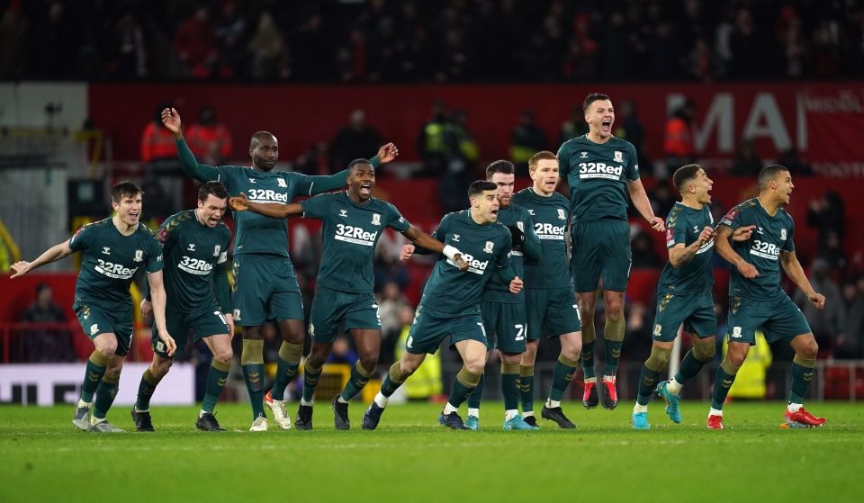 Middlesbrough progressed in the FA Cup on penalties after awful finishing from United