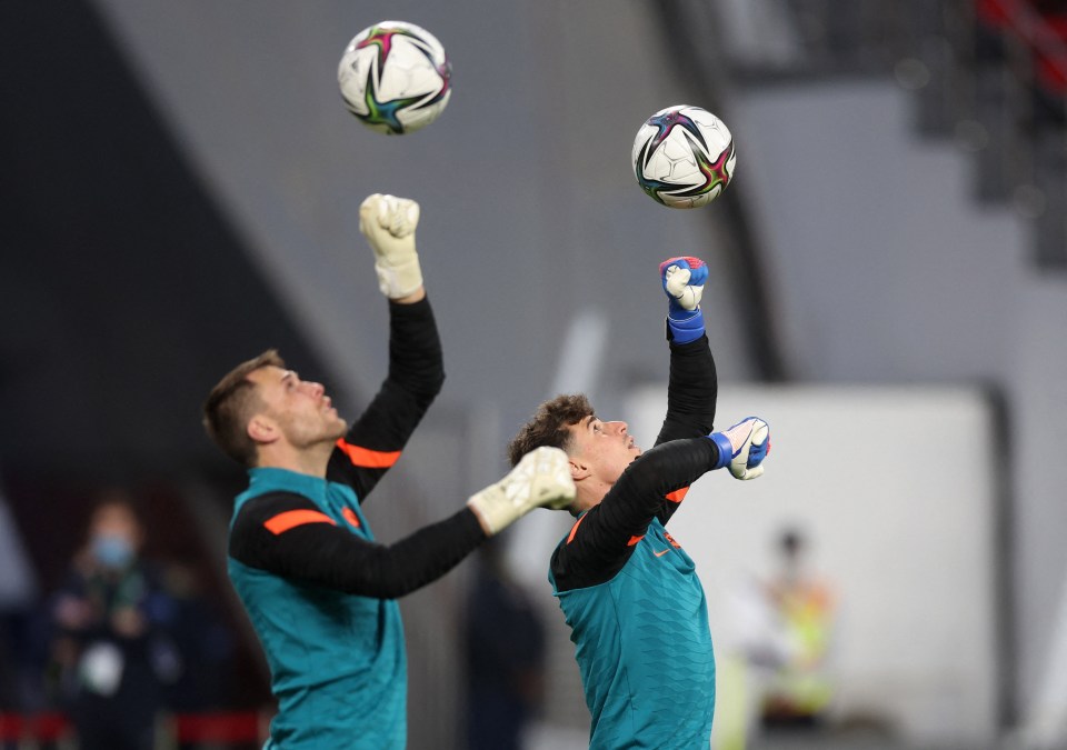 Keepers Kepa Arrizabalaga and Marcus Bettinelli hope Chelsea can juggle a packed domestic schedule with their Club World Cup campaign