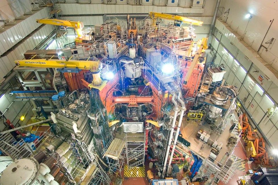 The JET nuclear fusion reactor near Oxford produced enough energy to power 10,000 homes