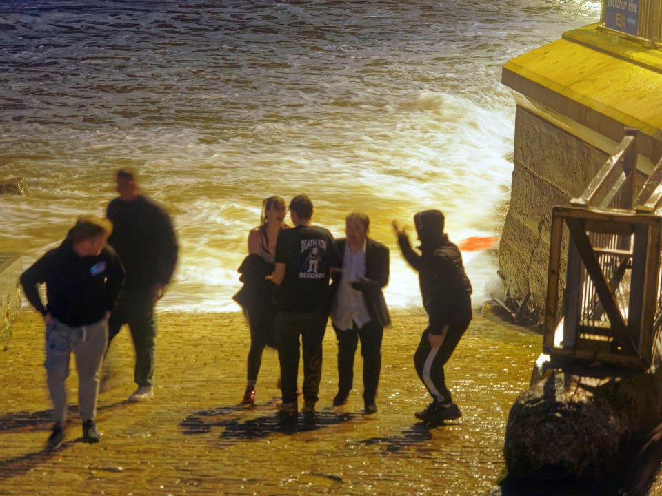 The group leave the area after the girl comes ashore