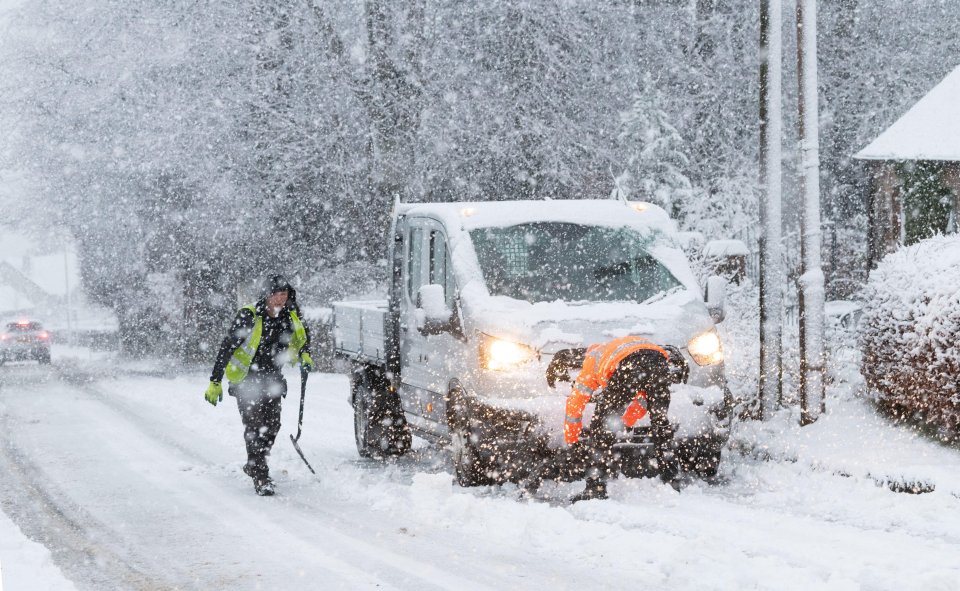 The Stirling village of Killearn has woken up to heavy snow this morning