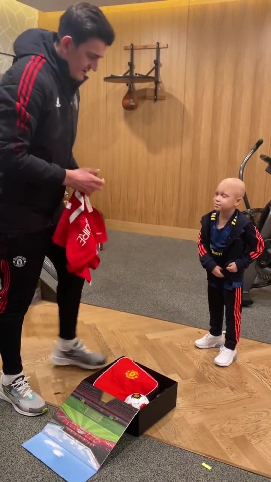 Harry Maguire met brave cancer battler River Rhodes and gave him some Man Utd goodies