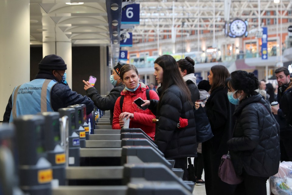 More travel chaos is predicted in the coming days after trees fell on train tracks